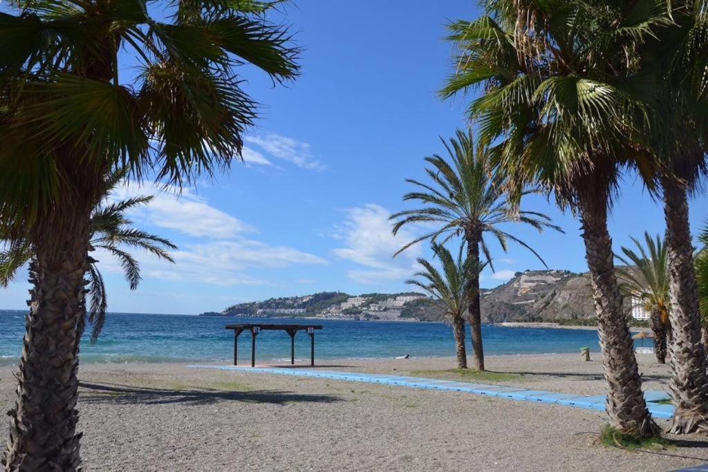 Apartamento 1A Linea Playa Com Piscina Almuñécar Εξωτερικό φωτογραφία